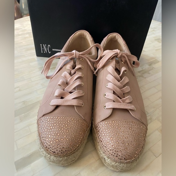 Rose espadrilles sport shoes. Size 12. Sparkly toes. - Picture 2 of 6